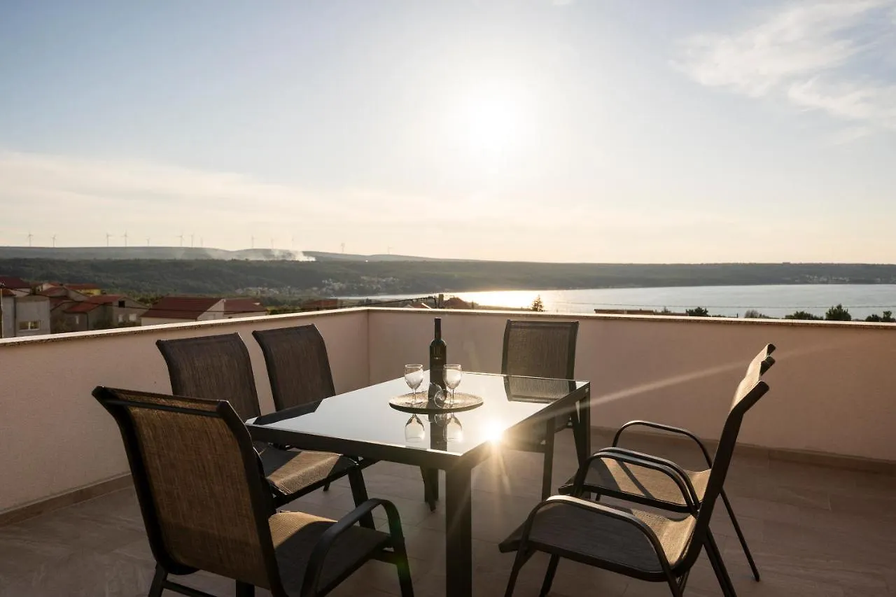Apartmani Juliana Gornji Karin Apartment